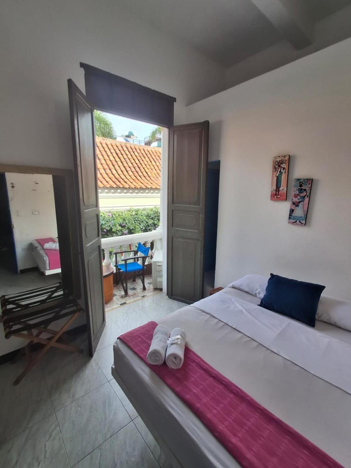 Hostal 1811 Cartagena Екстер'єр фото